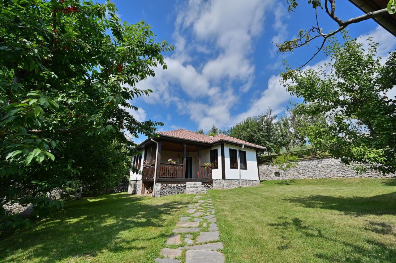 Rhodopes Legends Hotel Vrata Exterior photo