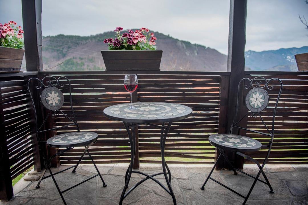 Rhodopes Legends Hotel Vrata Exterior photo